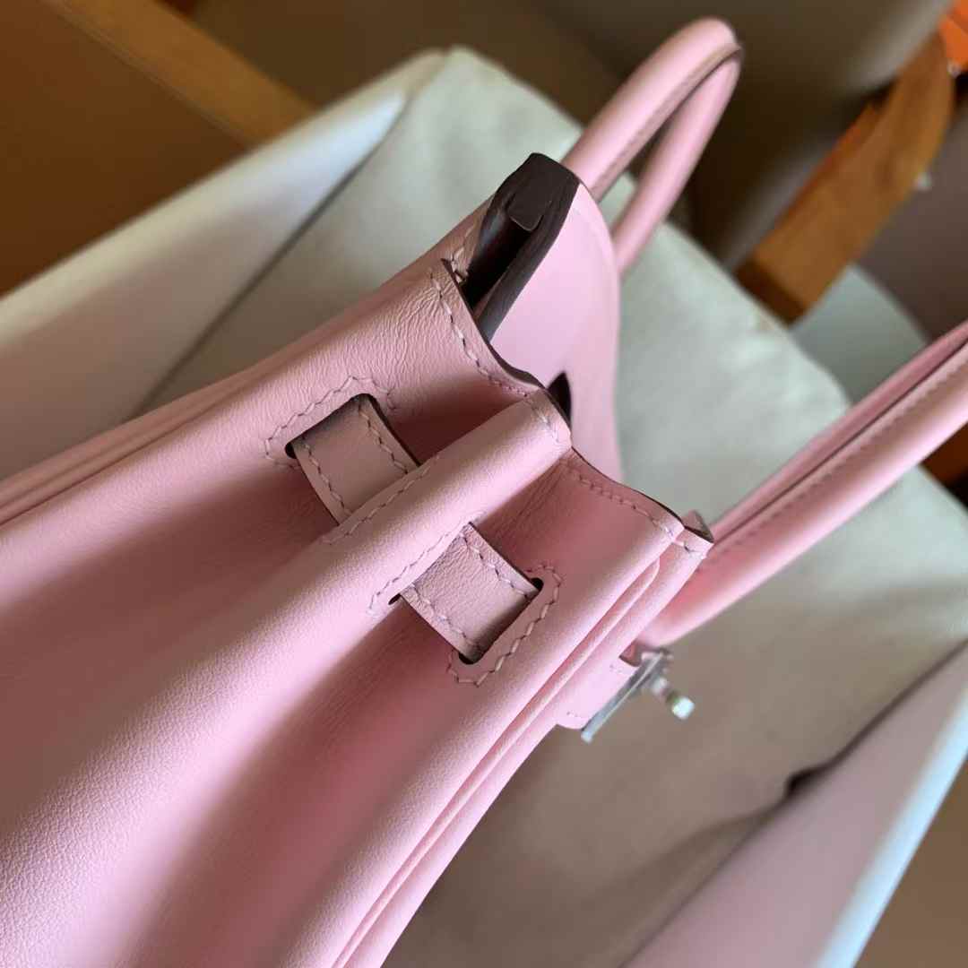 Herm25 New Product, Fully Hand-Sewn