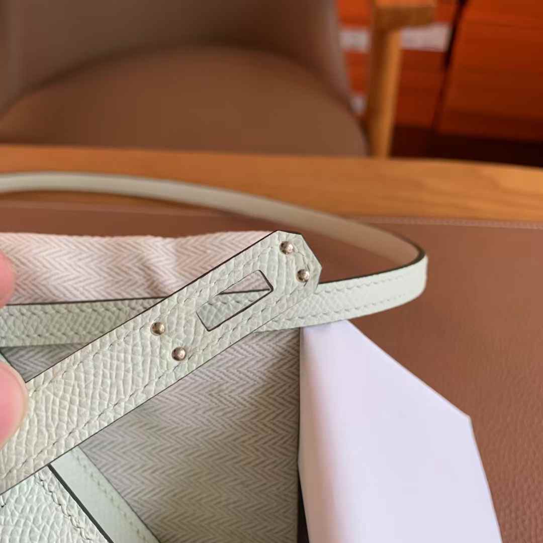 Herm19 New Product, Fully Hand-Sewn