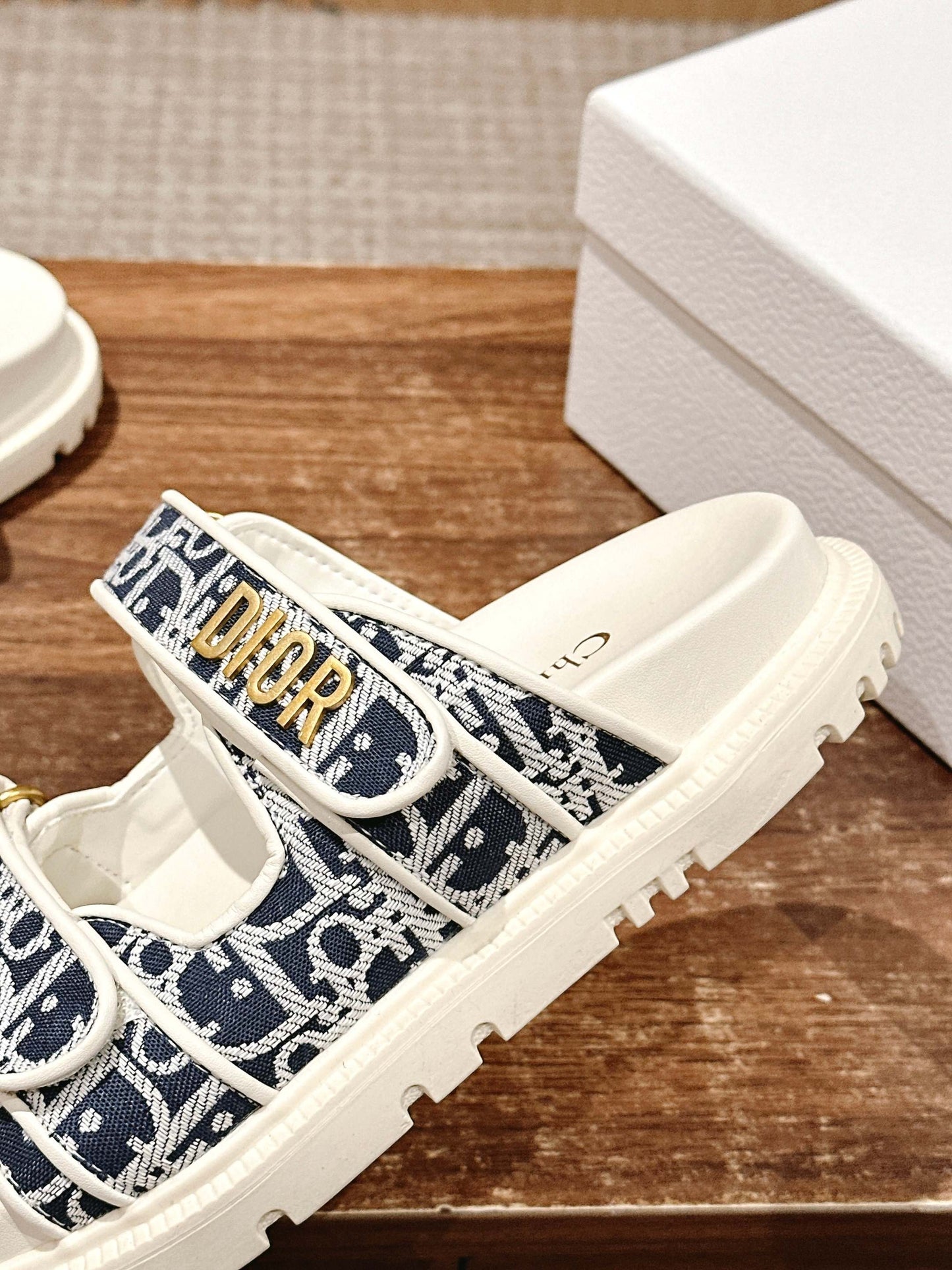 π*New Arrivals Sandals