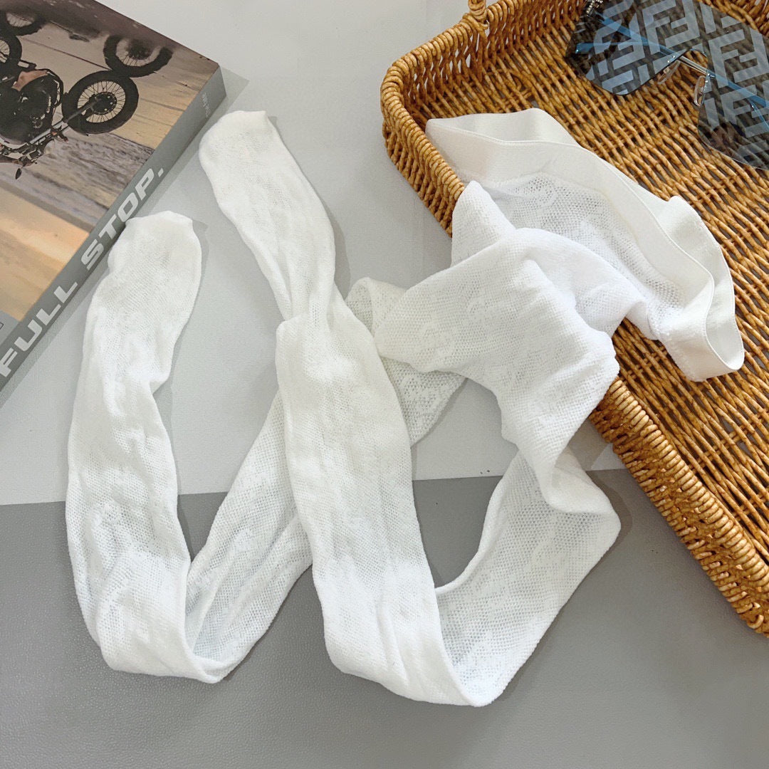 Small double G letter fishnet stockings