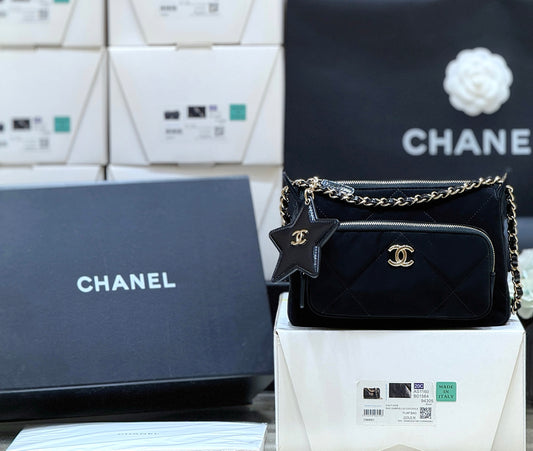 New chan velvet camera bag