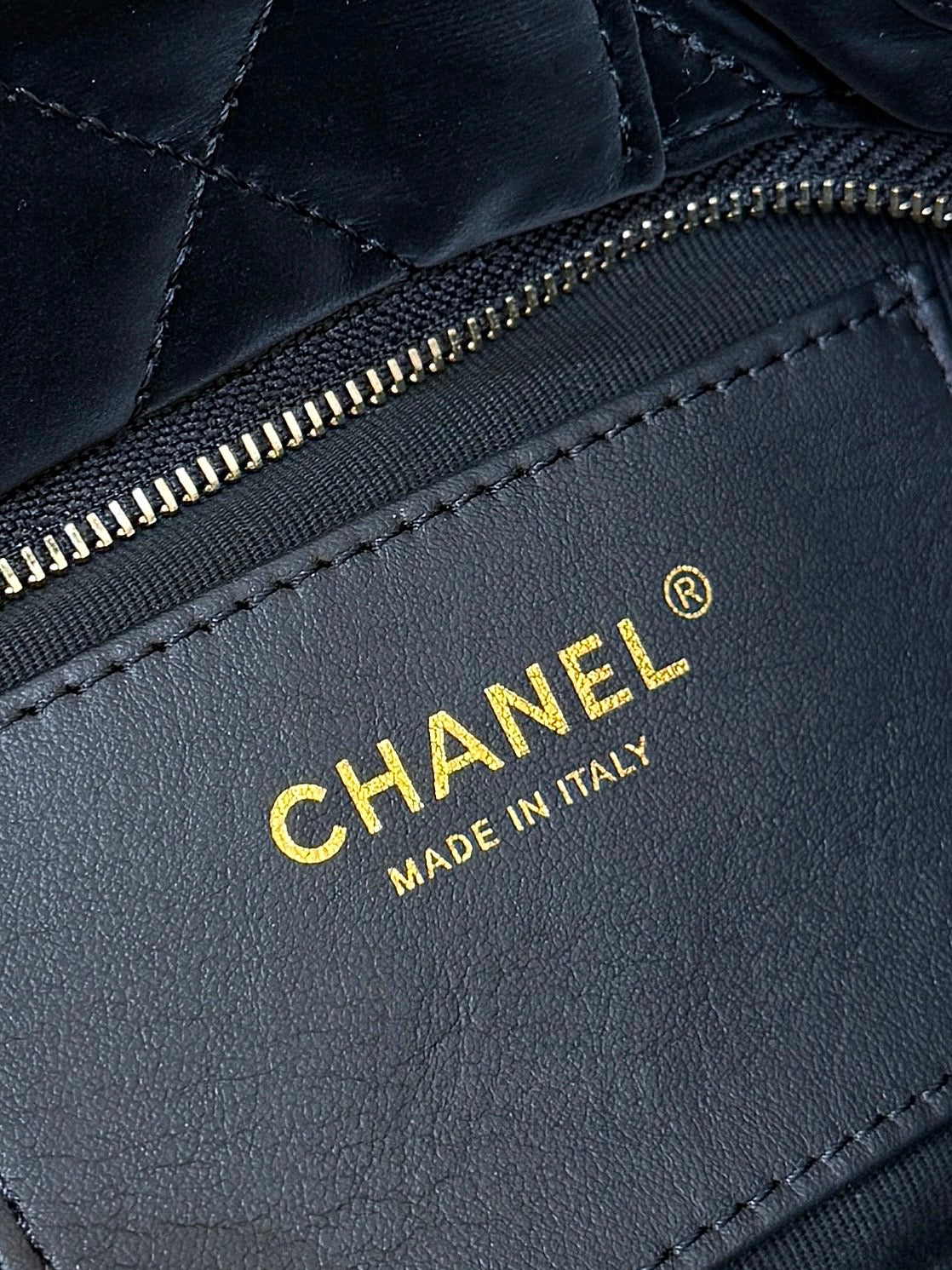 New CHAN velvet bow bag