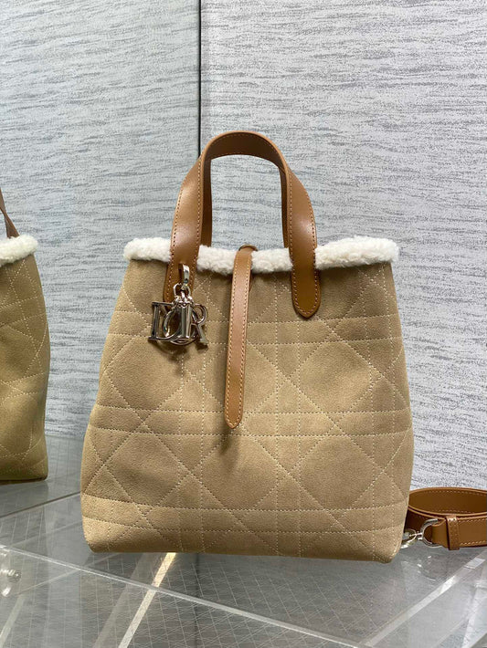 CD New Products Vertical Series Bags