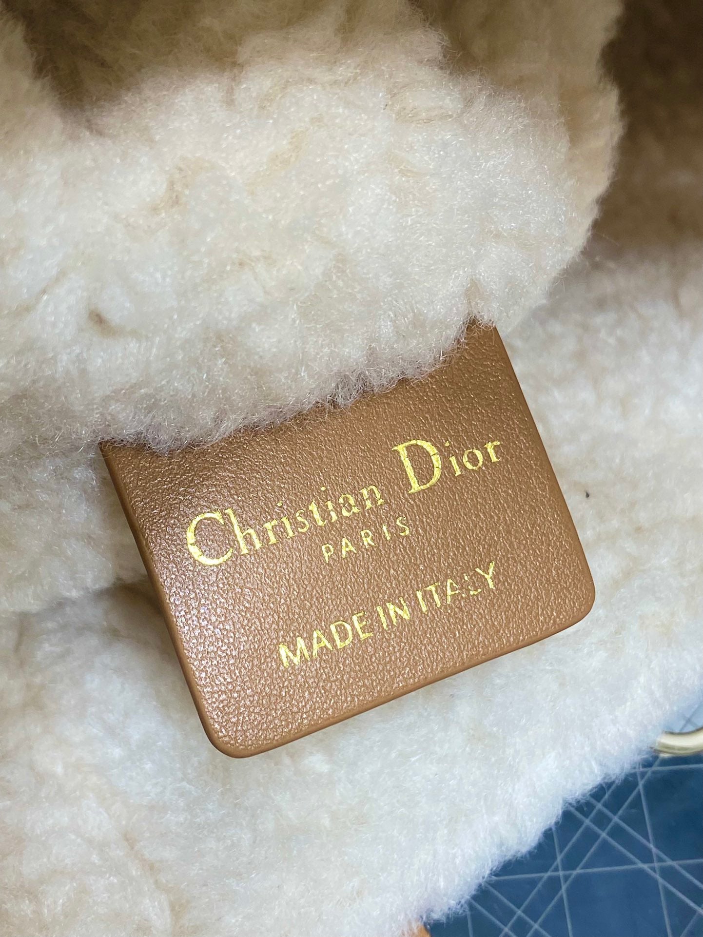 CD New Products Vertical Series Bags