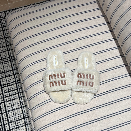 Miu New Lazy slippers