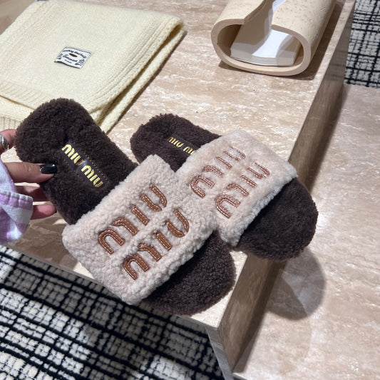 Miu New Lazy slippers