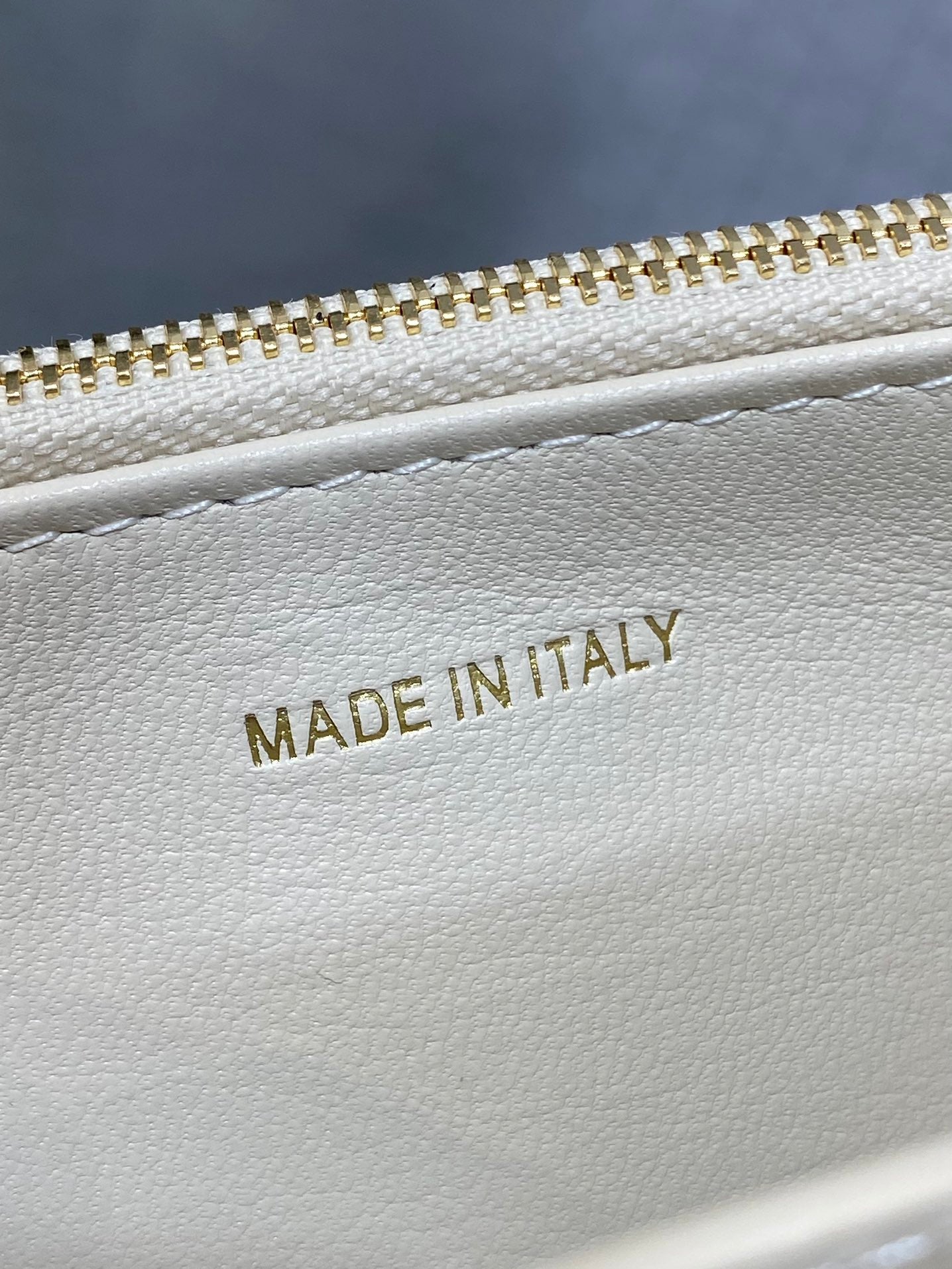 CD new single shoulder bag