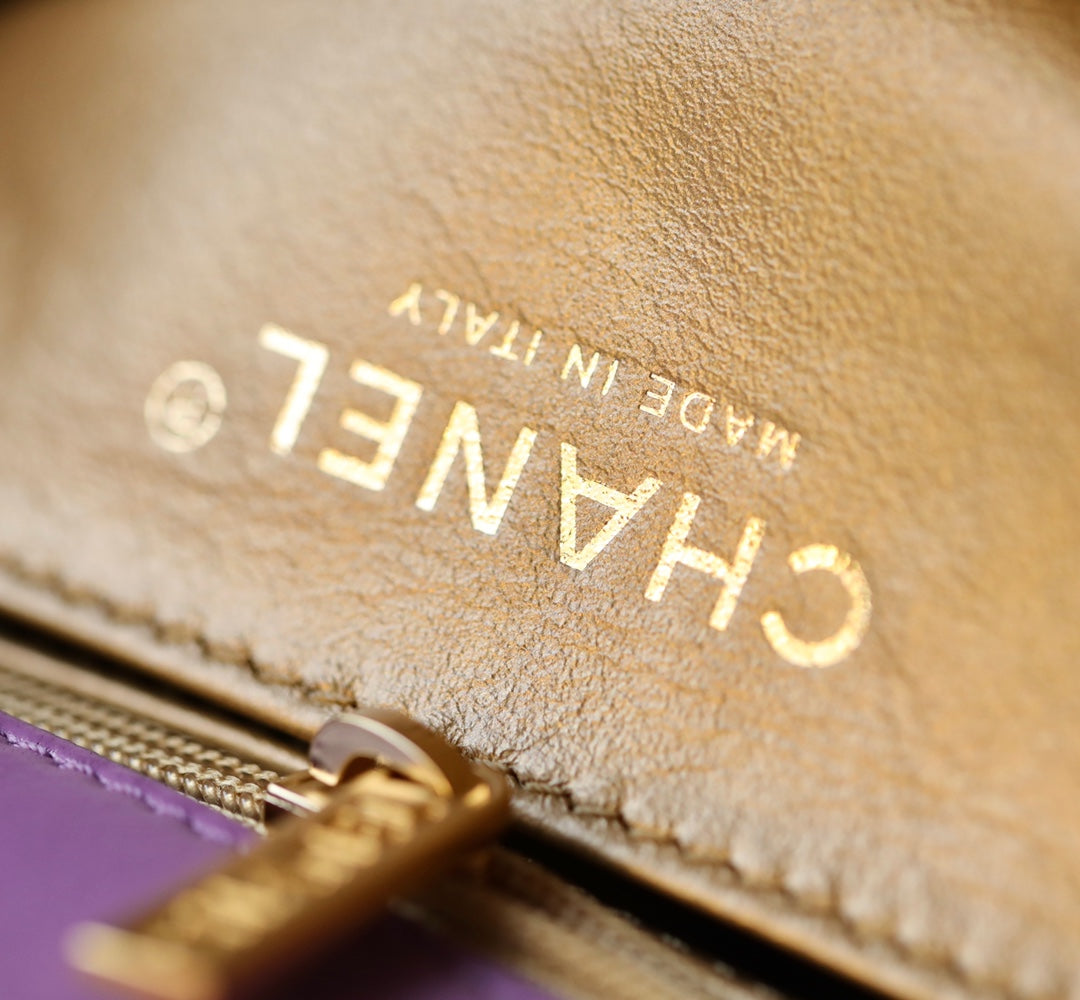 Chan New 22s Gold Globe Chain Bag