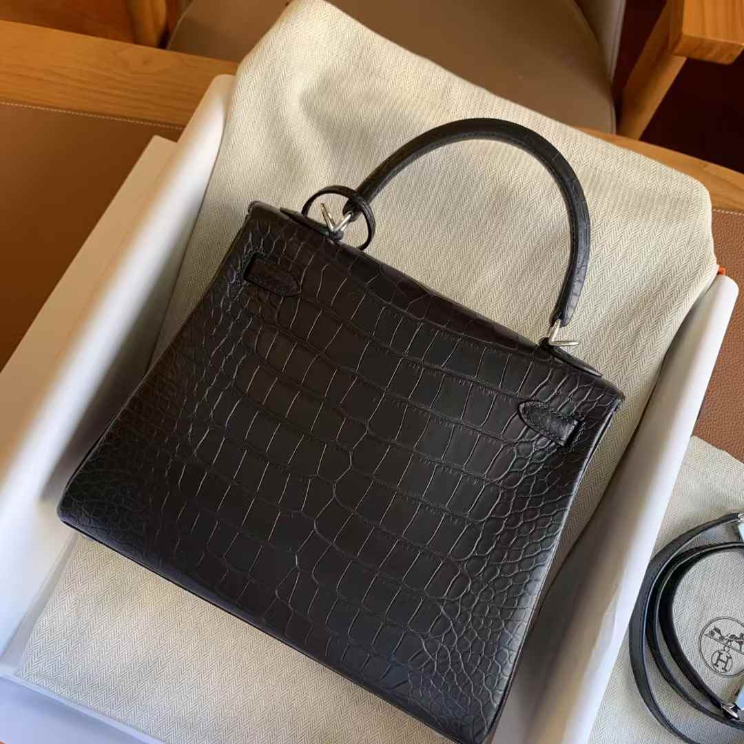 Herm25  New Product, Fully Hand-Sewn