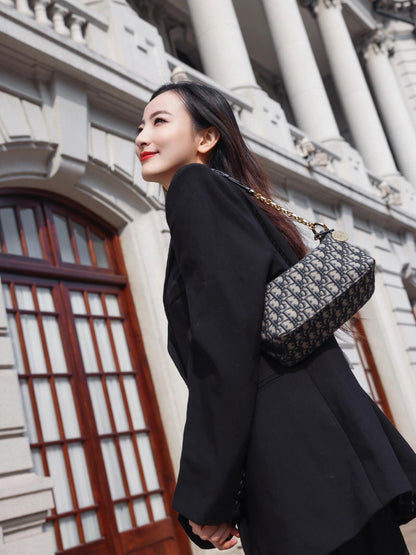 CD High version 💯 Denim lunchbox bag