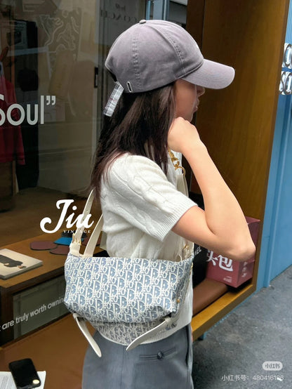 CD new single shoulder bag