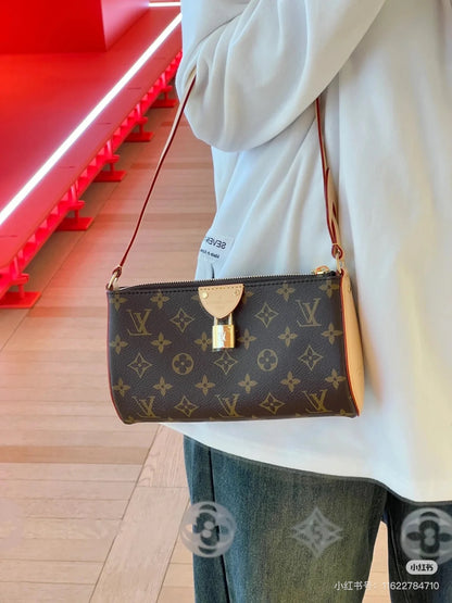 louis Pochette Tirette Bag