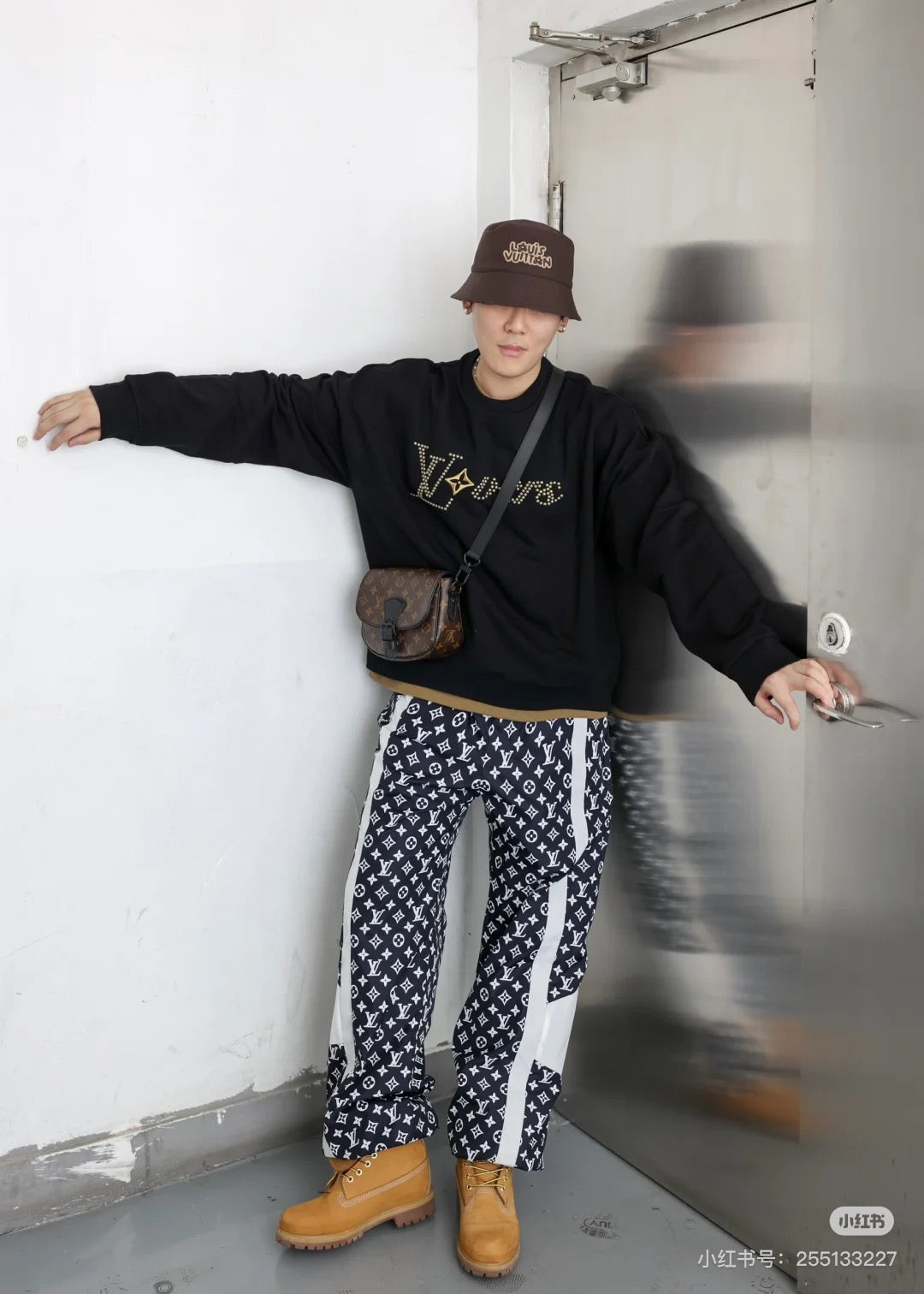 louis Montsouris Messenger PM bag