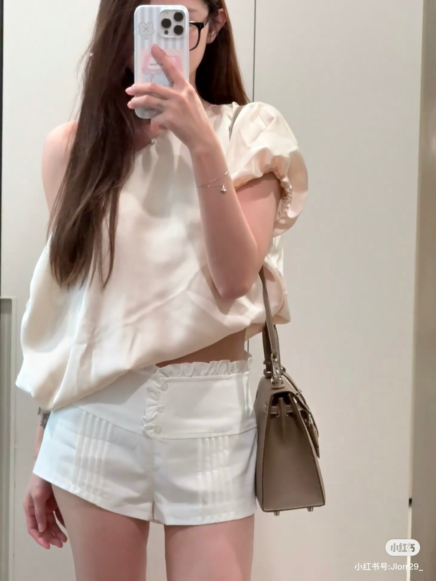 Herm25  New Product, Fully Hand-Sewn