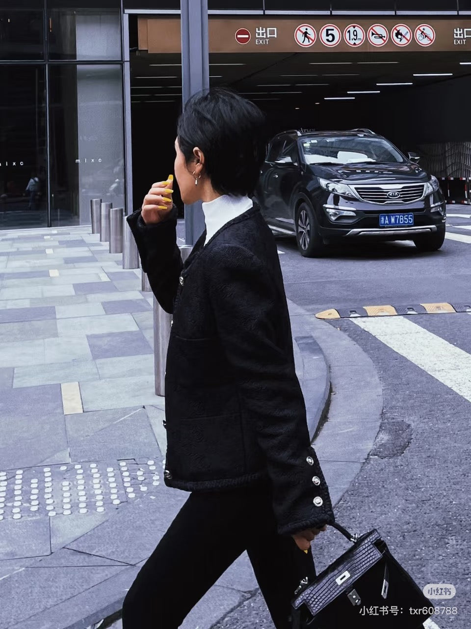 Herm25  New Product, Fully Hand-Sewn