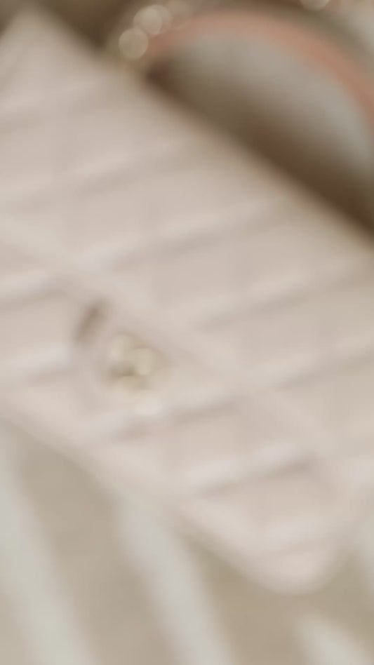 Chan New 23p mobile phone bag