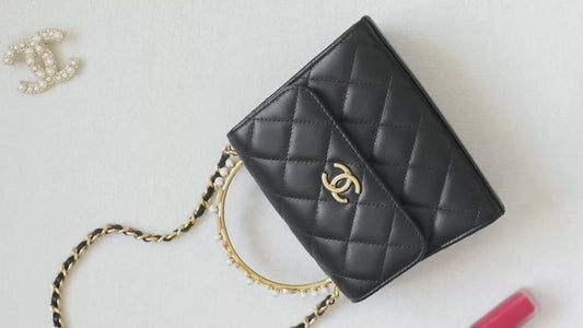 Chan New 23b mini kelly pearl handle bag