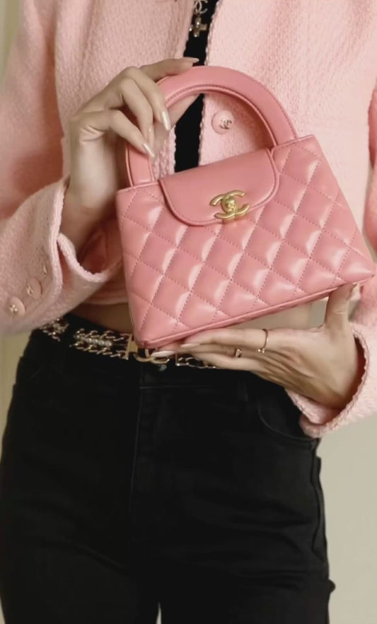 Chan New 23s kelly Hand chain bag