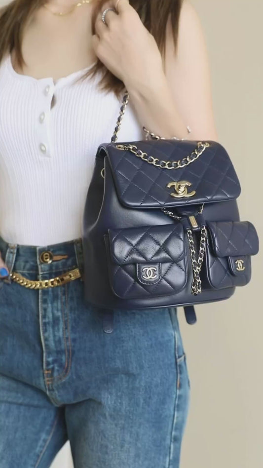 Chan New 23A duma double pocket backpack