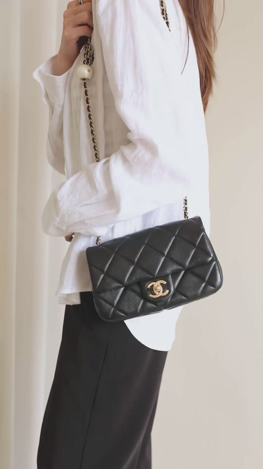 Chan New 24s Double Pearl Flap Bag