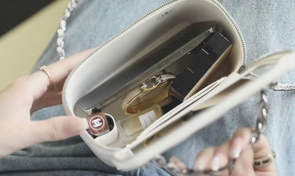 Chan New 23k Long makeup box bag