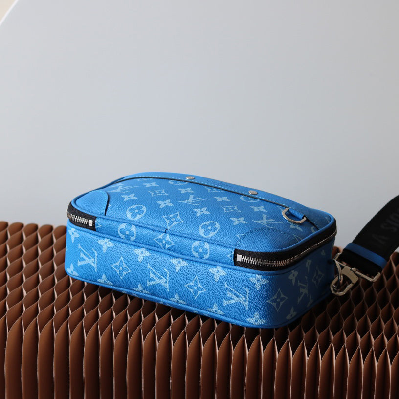 louis Alpha Messenger