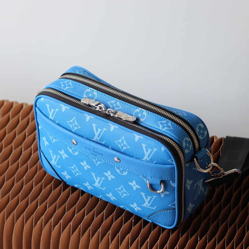 louis Alpha Messenger