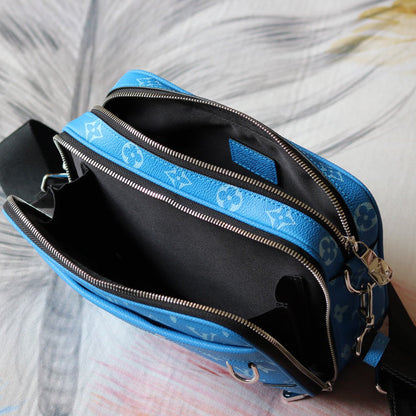 louis Alpha Messenger