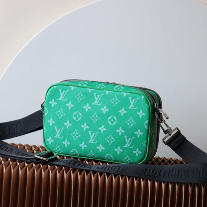 louis Alpha Messenger