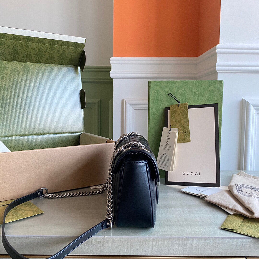 Guc GG Marmont small shoulder bag