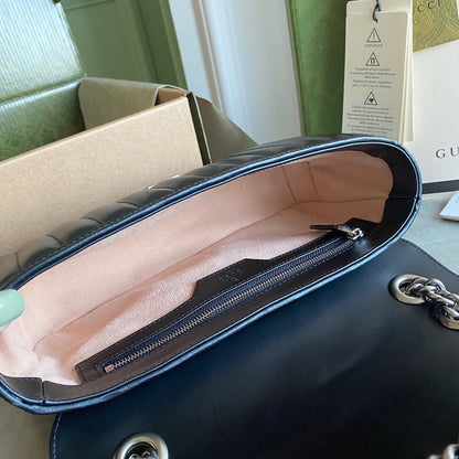 Guc GG Marmont small shoulder bag