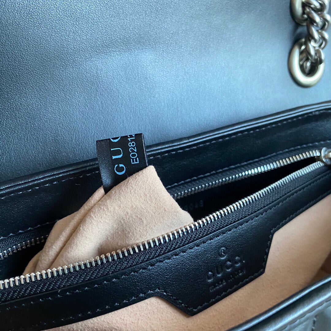 Guc GG Marmont small shoulder bag