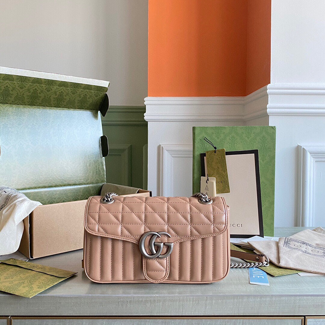 Guc GG Marmont small shoulder bag