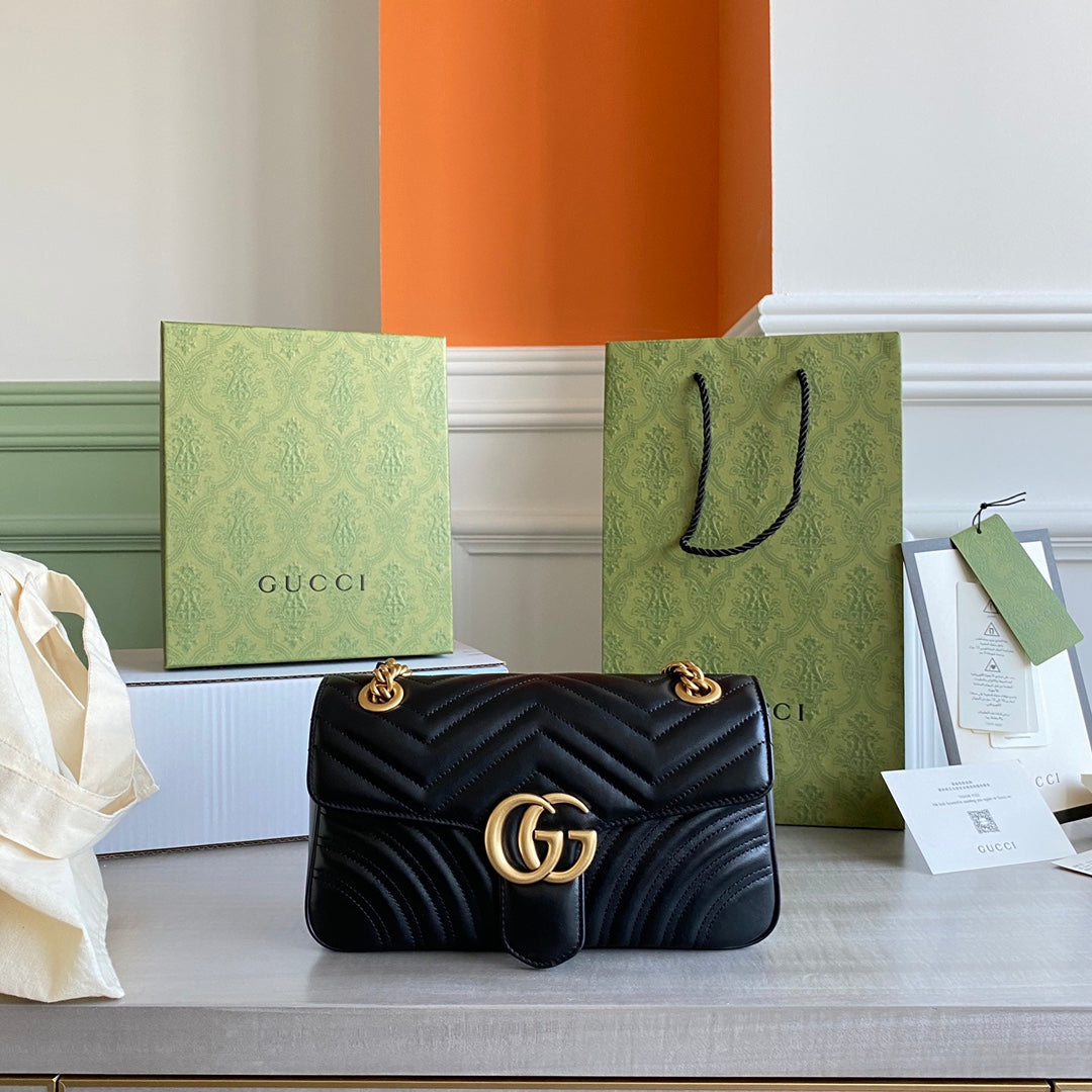 Guc GG Marmont small shoulder bag