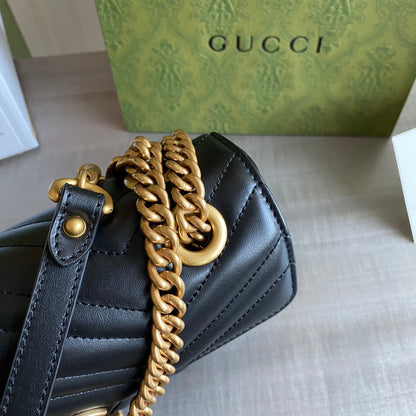 Guc GG Marmont small shoulder bag