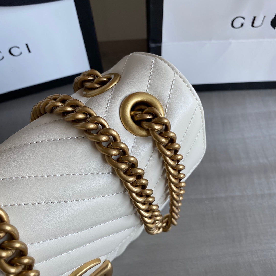 Guc GG Marmont small shoulder bag