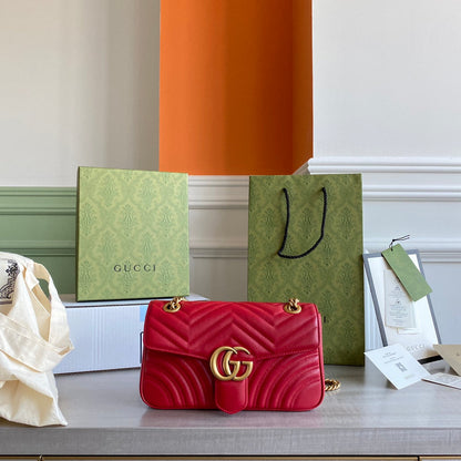 Guc GG Marmont small shoulder bag