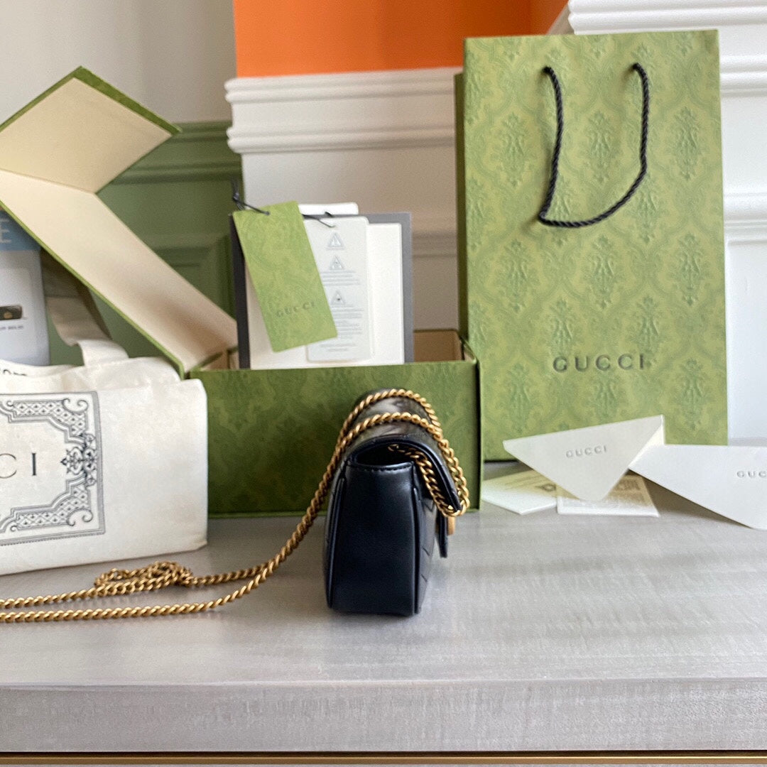 Guc Marmont super mini bag