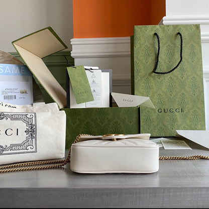 Guc Marmont super mini bag