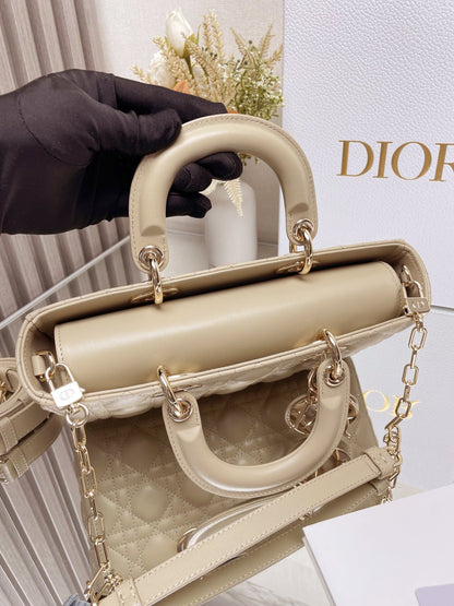 CD   Lady D-Joy Bag Cannage Lambskin