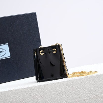 Pra Patent leather mini-pouch