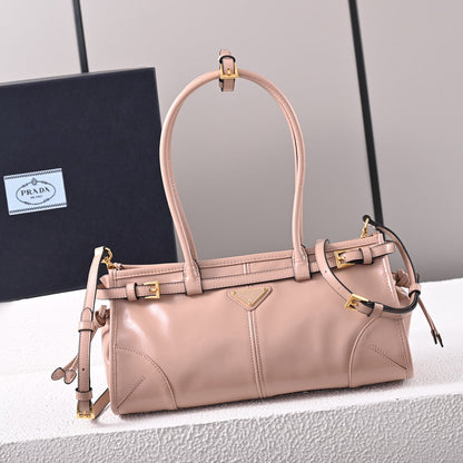 Pra LuxSoft Medium leather handbag
