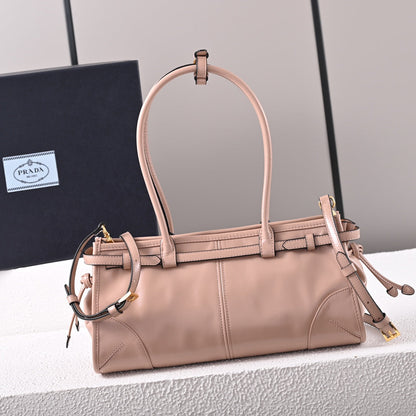 Pra LuxSoft Medium leather handbag