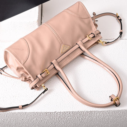 Pra LuxSoft Medium leather handbag