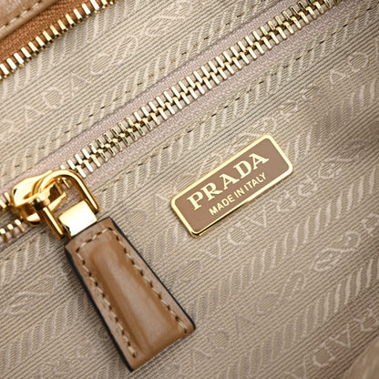 Pra LuxSoft Medium leather handbag