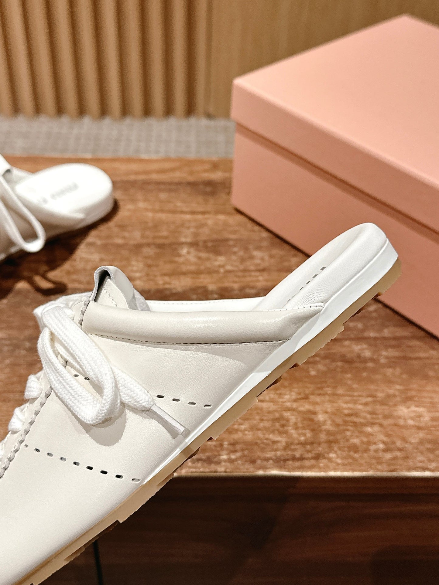 𝐌𝐈* 𝐌𝐈* 𝟮𝟬𝟮𝟱/𝐬𝐬 new slippers