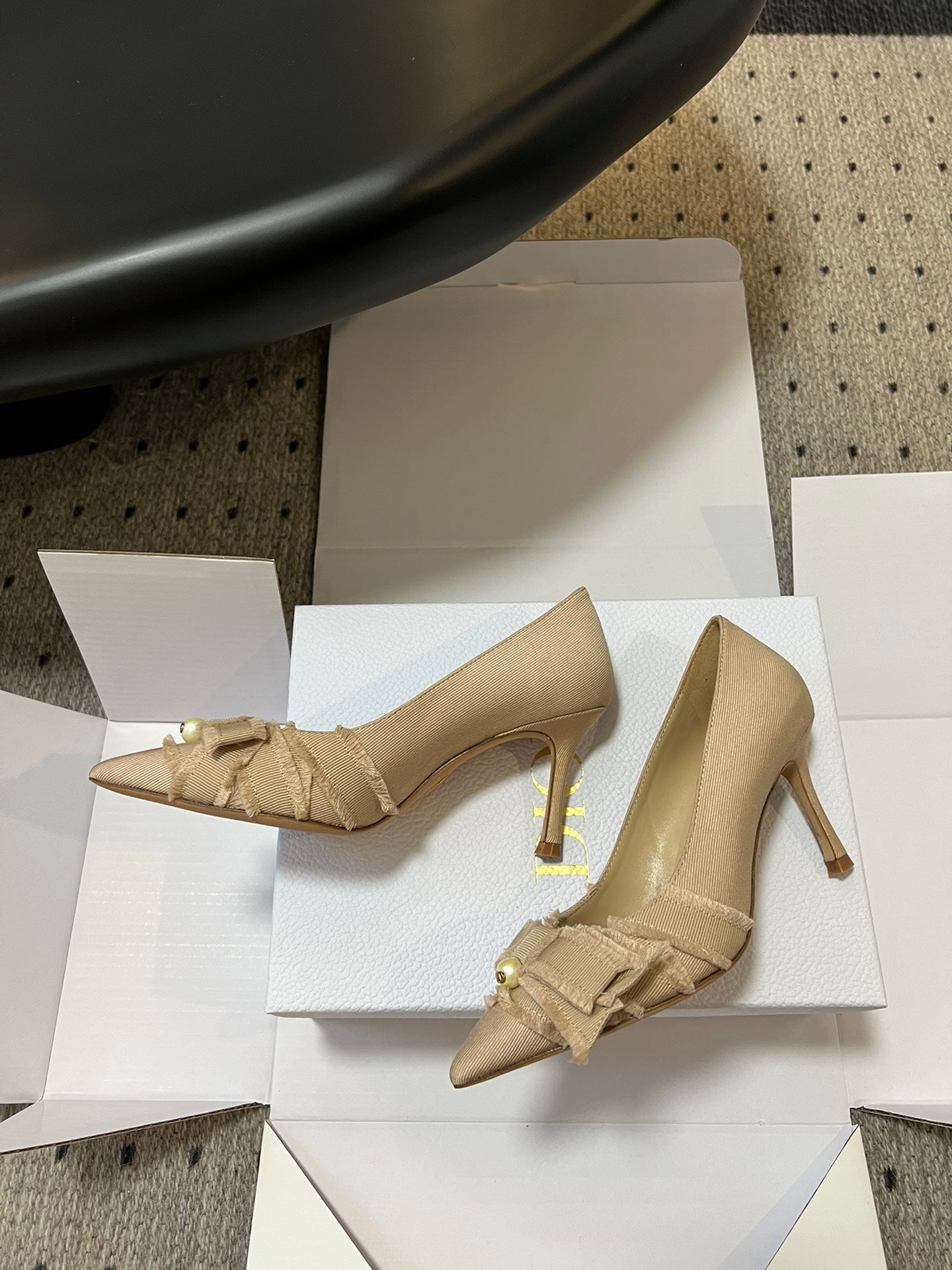 D* New Arrival Bow Pearl Kitten Heel Shoes