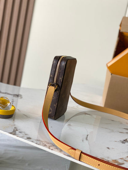 Louis* Newest Cell Phone Backpack