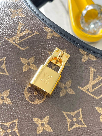 Louis*New Arrivals Handbags