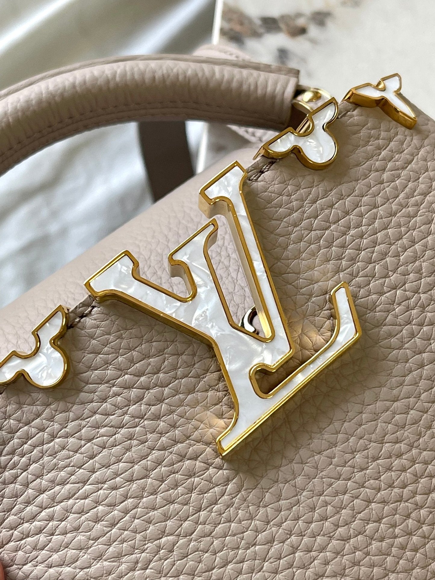 Louis* New Arrivals Shell Bag